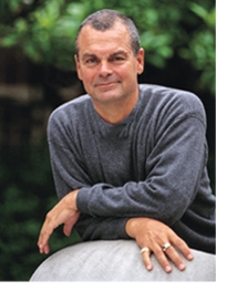 Swami Chetanananda with Infinity sculpture